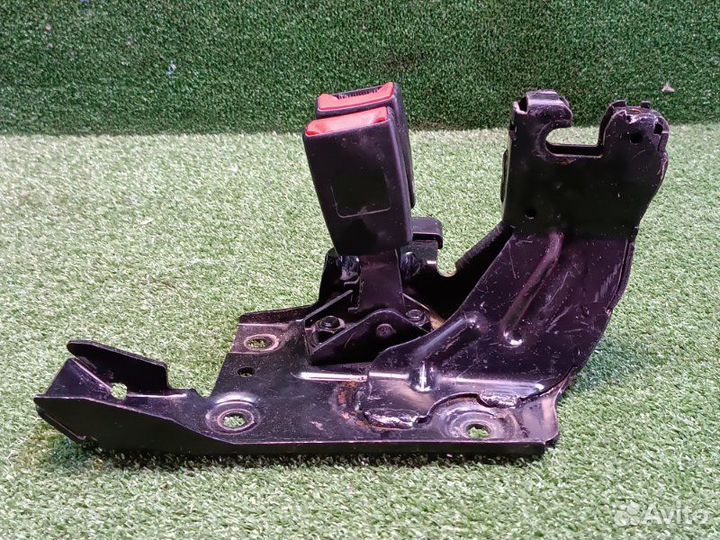 Кронштейн задний Volkswagen Touareg 1 GP 2002-2010