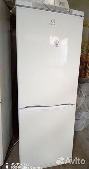 Холодильник indesit