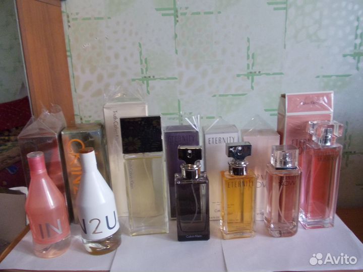 Calvin Klein женские разные