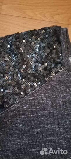 Женский свитшот United Colors of Benetton