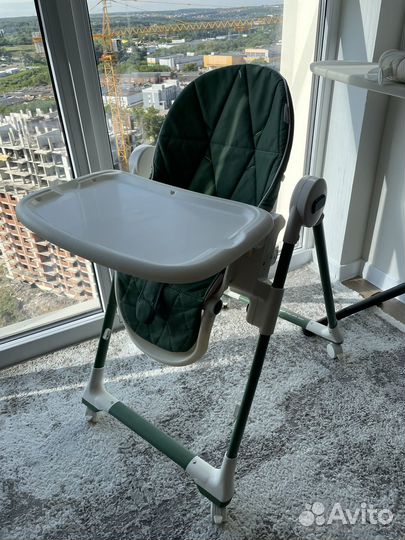 Стульчик для кормления capella