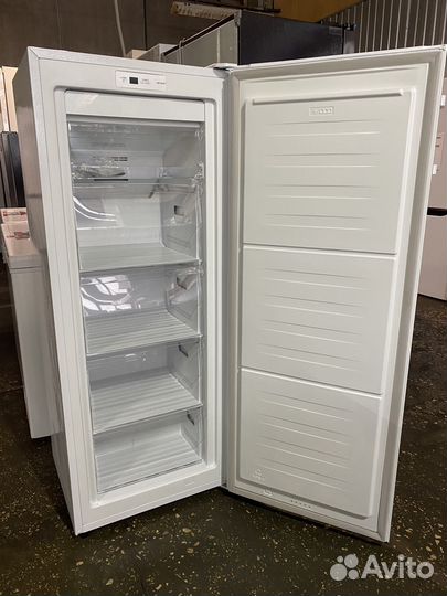 Морозильная камера гарантия год