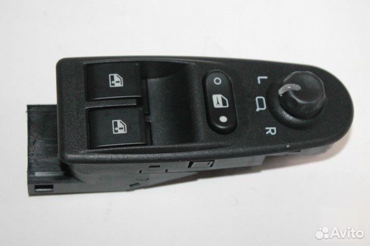 Блок управление стеклоподъемниками