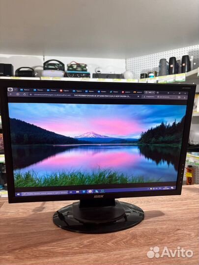 Монитор samsung