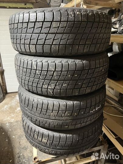 Bridgestone Ice Partner 215/60 R16 95Q