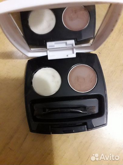 Тени для бровей с воском