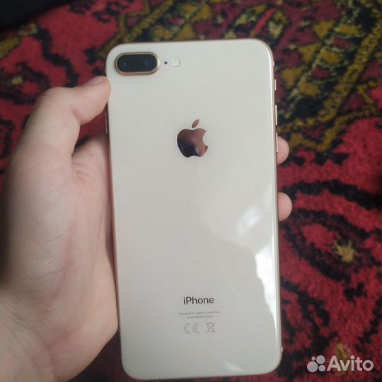 iPhone 8 Plus, 64 ГБ