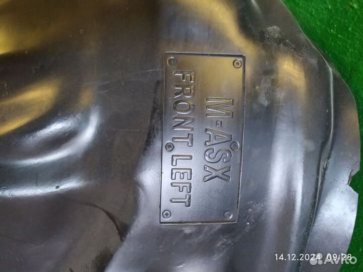 Подкрылок передний левый Mitsubishi ASX