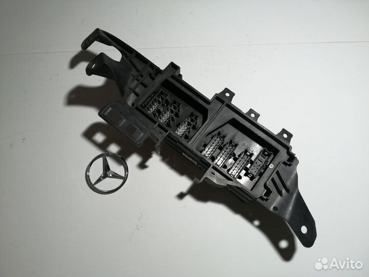 Блок предохранителей задний Mercedes GL ML R