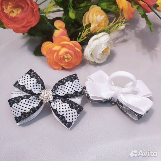 Бантики для волос школьные