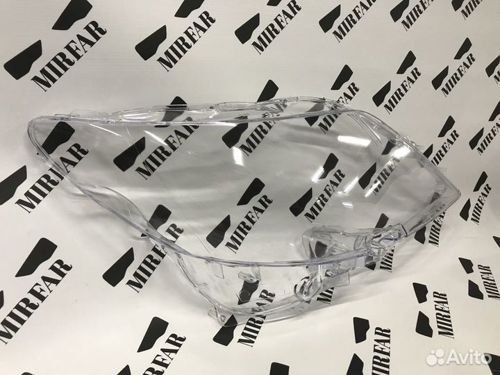 Правое стекло фары Lexus LS 4 2006-2009 Дорест