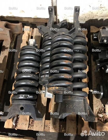 Натяжитель для Komatsu D65PX-15E0