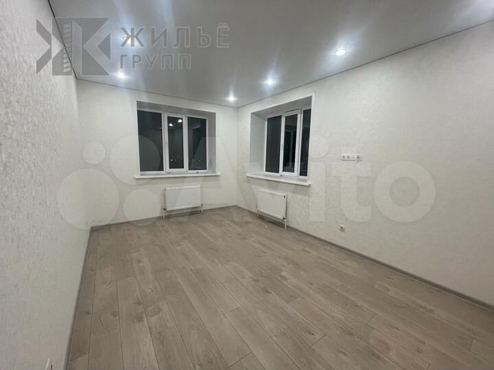 2-к. квартира, 67,5 м², 2/4 эт.