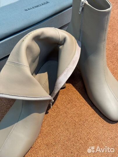 Balenciaga ботильоны