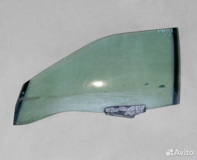 Стекло двери передней левой Audi 80 B3