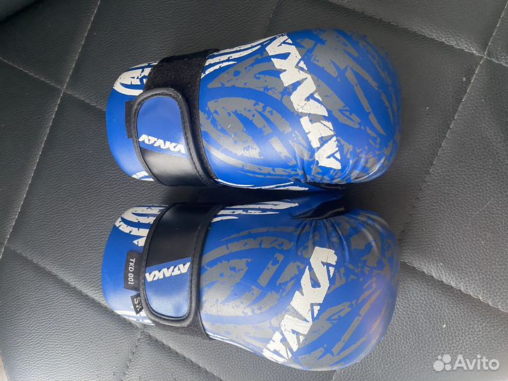Перчатки для тхеквондо и бокса