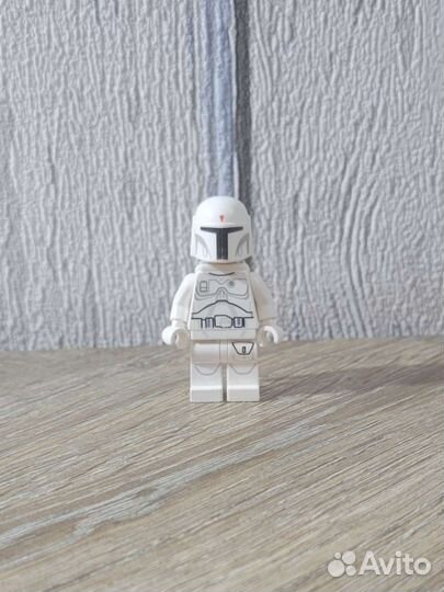 Lego минифигурка Боба Фетт белый
