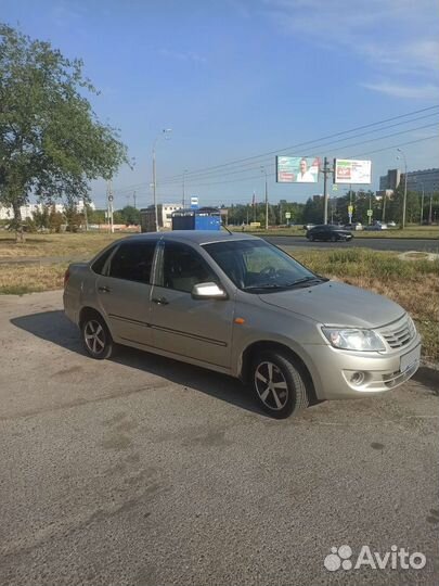 LADA Granta 1.6 МТ, 2013, 170 000 км