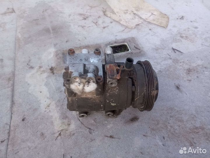 Компрессор кондиционера Hyundai Elantra 2000-2004