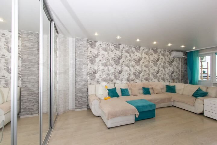 Квартира-студия, 43 м², 10/15 эт.