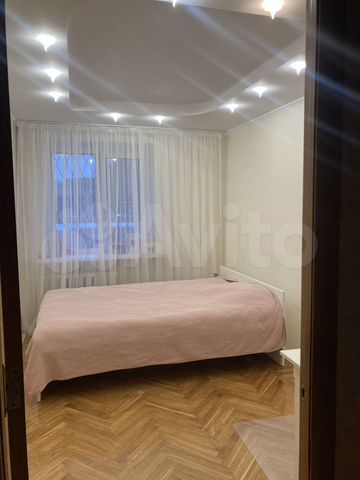 3-к. квартира, 64 м², 2/16 эт.