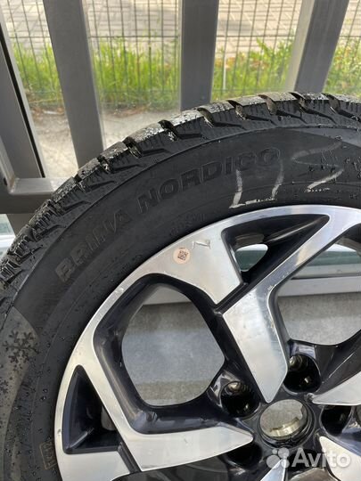 R17 Viatti Brina Nordico V-522 215/55, PCD 5x110 DIA 15