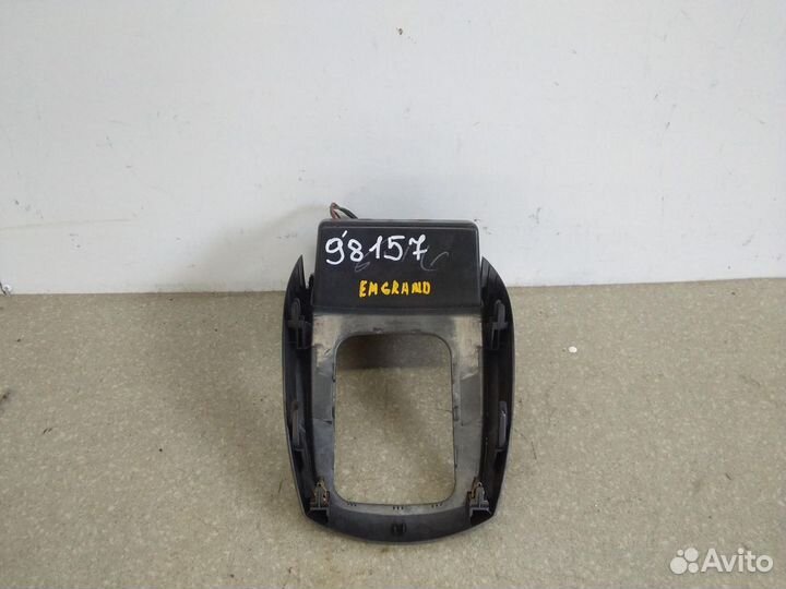 Консоль Geely emgrand EC7 2008