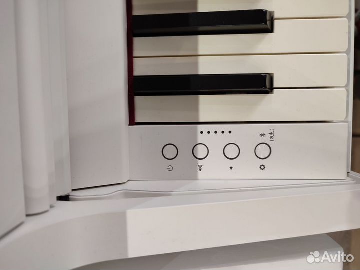 Пианино цифровое Roland RP701-WH