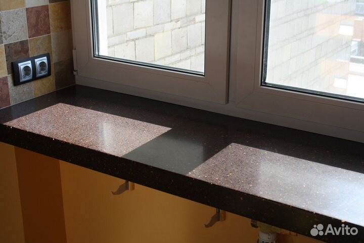 Подоконник из кварцевого камня