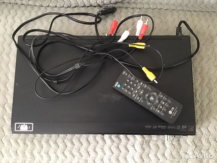 LG cd dvd плеер с караоке, модель DVX 441 K