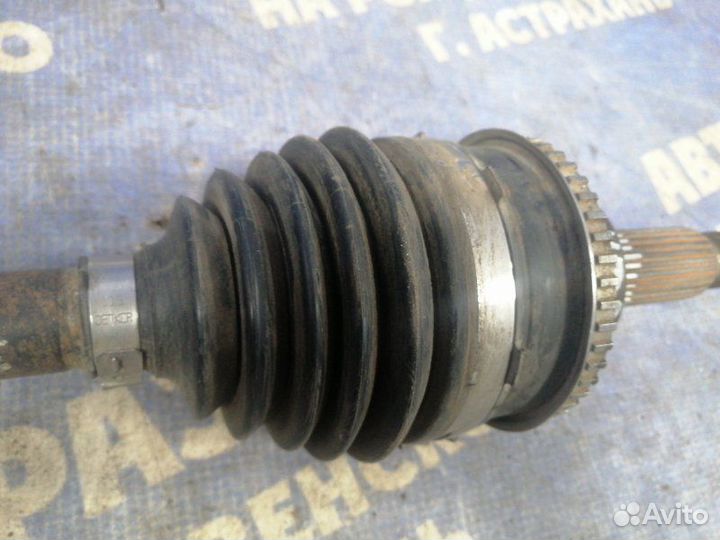 Задний привод Toyota Highlander внедорожник 2GR-FE