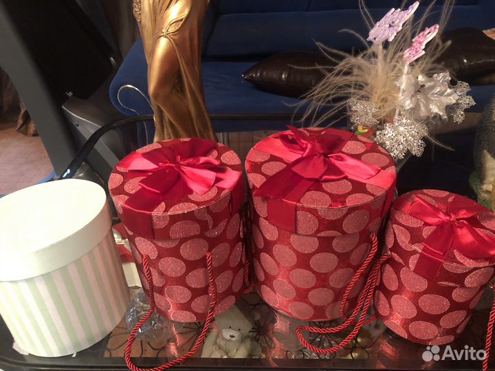 Коробки подарочные