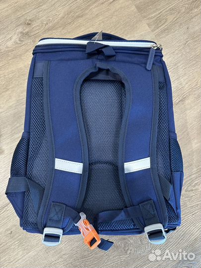 Рюкзак новый школьный