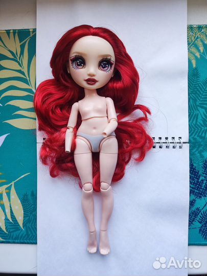 Rainbow High Ruby подиумная, тело Джетт, глаза Кии