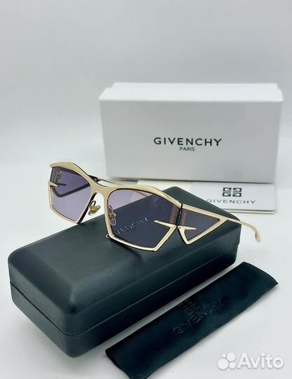 Солнцезащитные очки givenchy