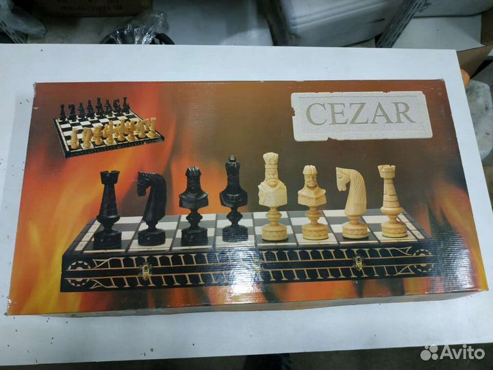 Шахматная доска Цезарь 82 см Польша