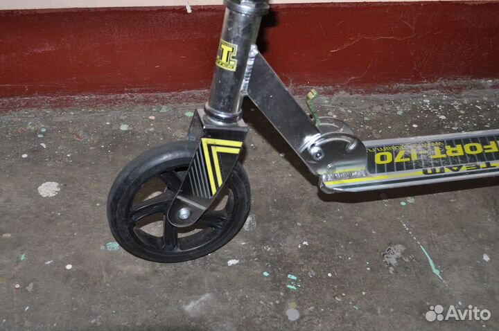 Самокат взрослый с большими колесами