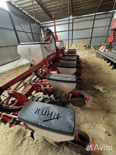 Сеялка Kuhn Planter 3, 2017