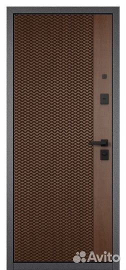 Входная дверь