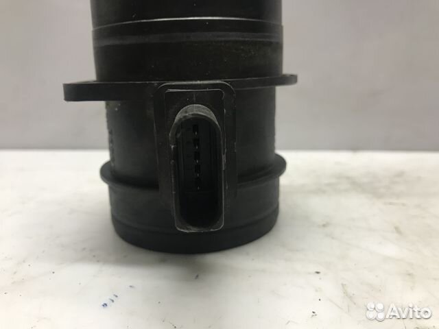 Расходомер воздуха Audi A4