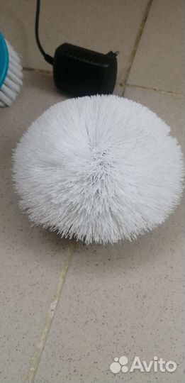 Аккамуляторная щётка для чистки кафеля