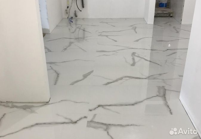 Мастер. Укладка плитки. Ремонт ванной и туалета