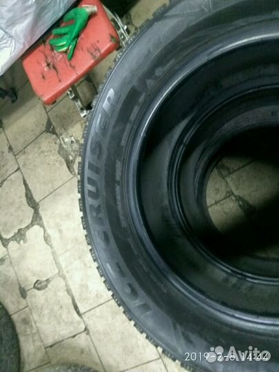 Bridgestone Ice Cruiser 7000 235/65 R17