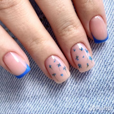 Мастер маникюра и педикюра