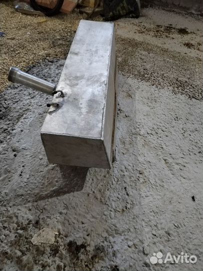 Продам топливные баки для плм