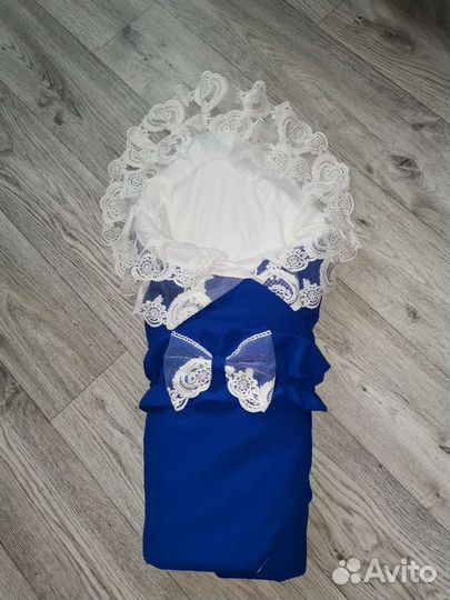 Уголок и бант на выписку