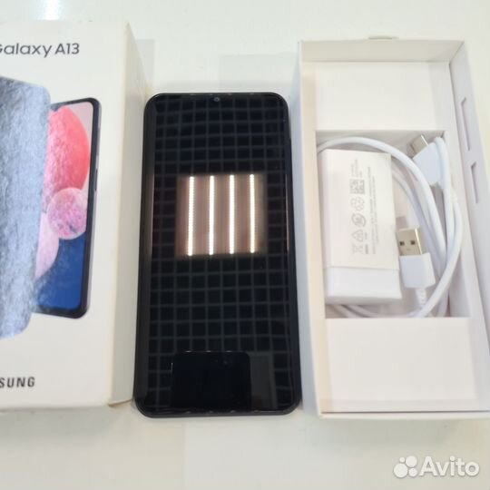 Samsung Galaxy A13, 4/128 ГБ