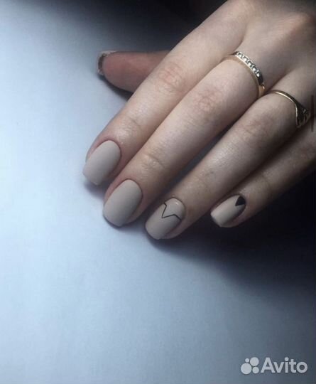 Сижу пилю. Ногтевой шаман