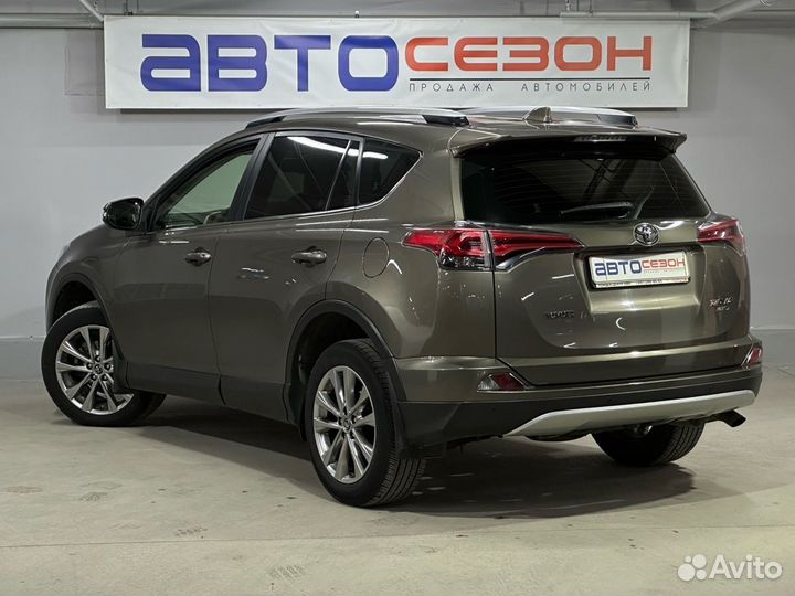 Toyota RAV4 2.5 AT, 2015, 95 850 км