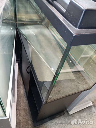 Аквариум 240 л. С тумбой